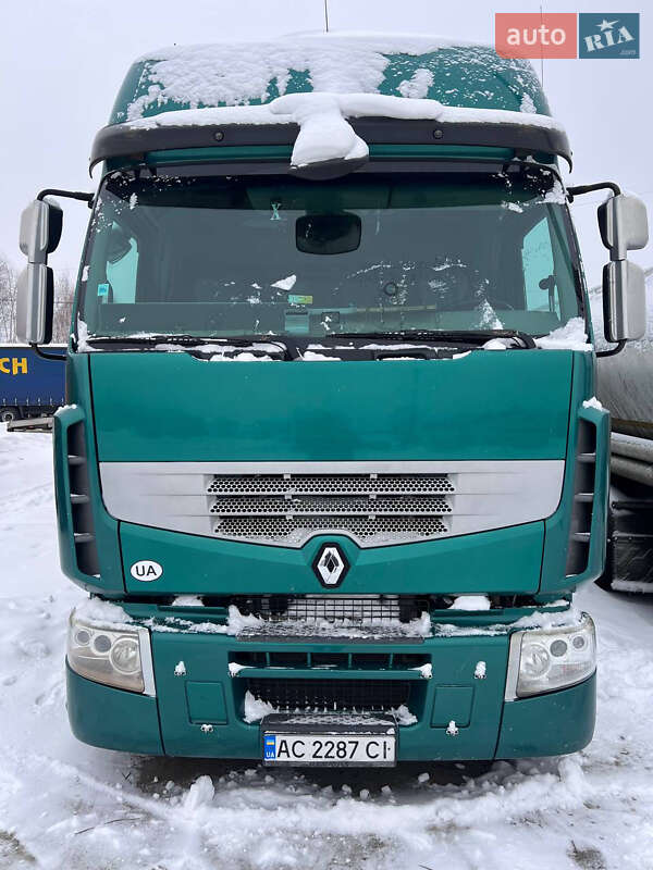 Тягач Renault Premium 2011 в Ковеле