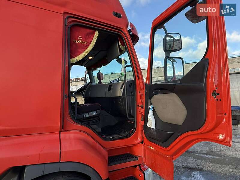 Тягач Renault Premium 2011 в Сумах