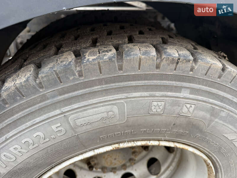 Самосвал Renault Premium 2011 в Кривом Роге