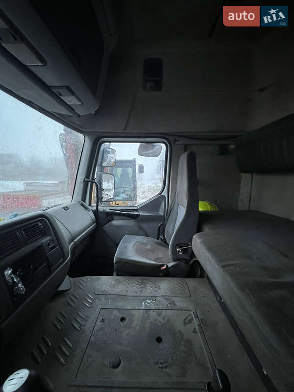 Тягач Renault Premium 2005 в Киеве