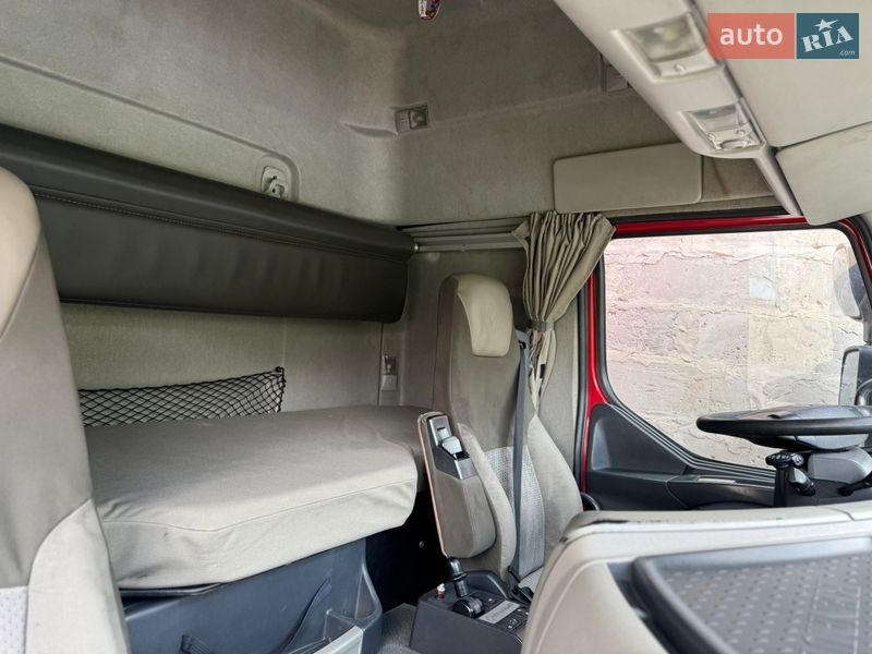 Тягач Renault Premium 2010 в Вишневце