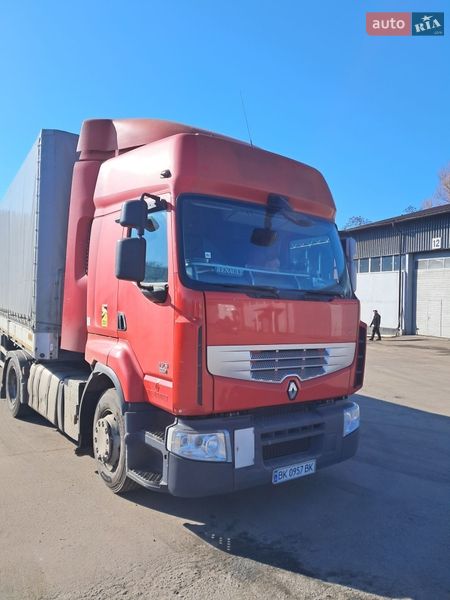 Тягач Renault Premium 2009 в Ровно