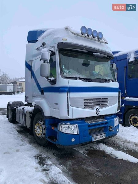 Тягач Renault Premium 2010 в Немирове