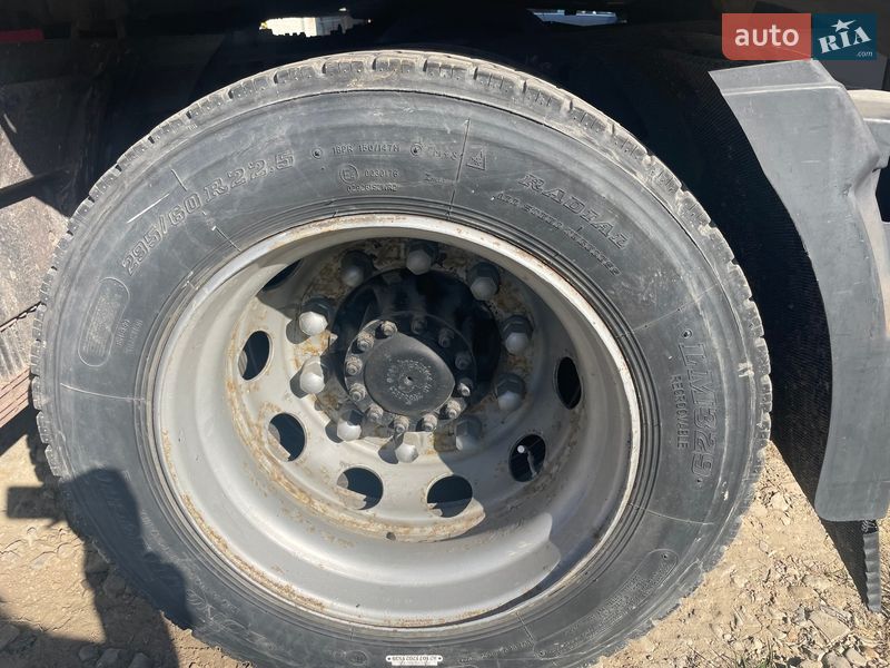 Тягач Renault Premium 2012 в Новояворівську