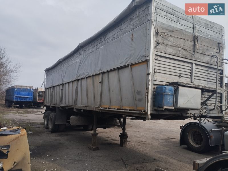 Тягач Renault Premium 1998 в Каневе