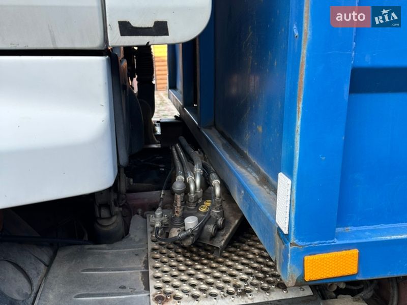 Самоскид Renault Premium 1998 в Богодухіву