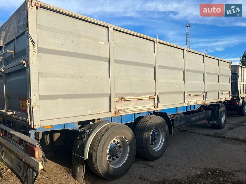 Зерновоз Renault Premium 2003 в Николаеве