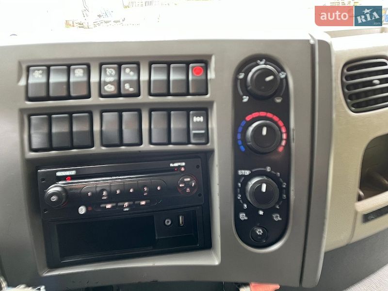Бензовоз Renault Premium 2013 в Тернополі