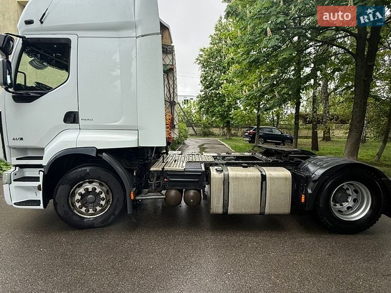 Тягач Renault Premium 2011 в Броварах