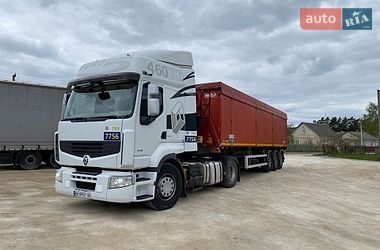 Тягач Renault Premium 2012 в Радивиліві