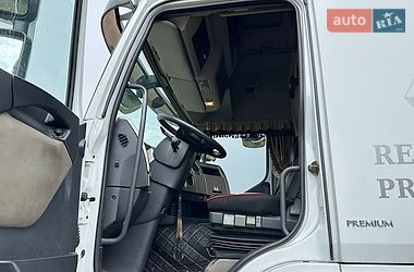 Тягач Renault Premium 2011 в Києві