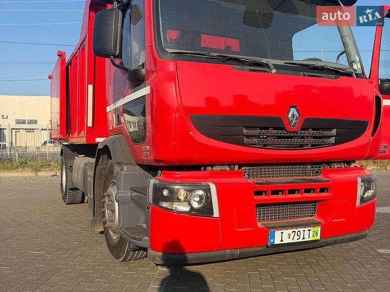 Самосвал Renault Premium 2009 в Одессе