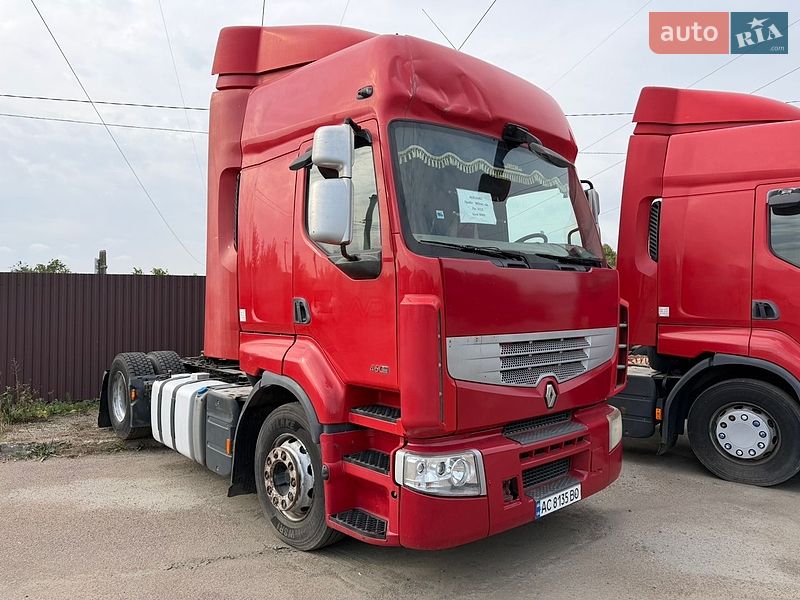 Тягач Renault Premium 2012 в Луцке
