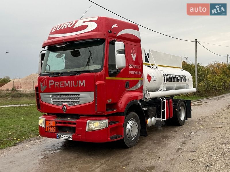Бензовоз Renault Premium 2011 в Кропивницком фото Бензовоз Renault Premium 2011 в Кропивницком