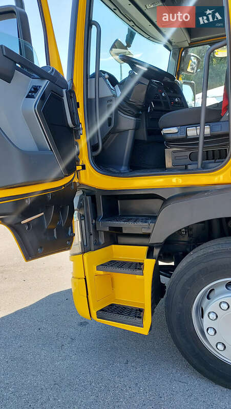 Тягач Renault Range T/T-Series  2015 в Березанці
