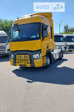 Тягач Renault Range T/T-Series  2015 в Березанке