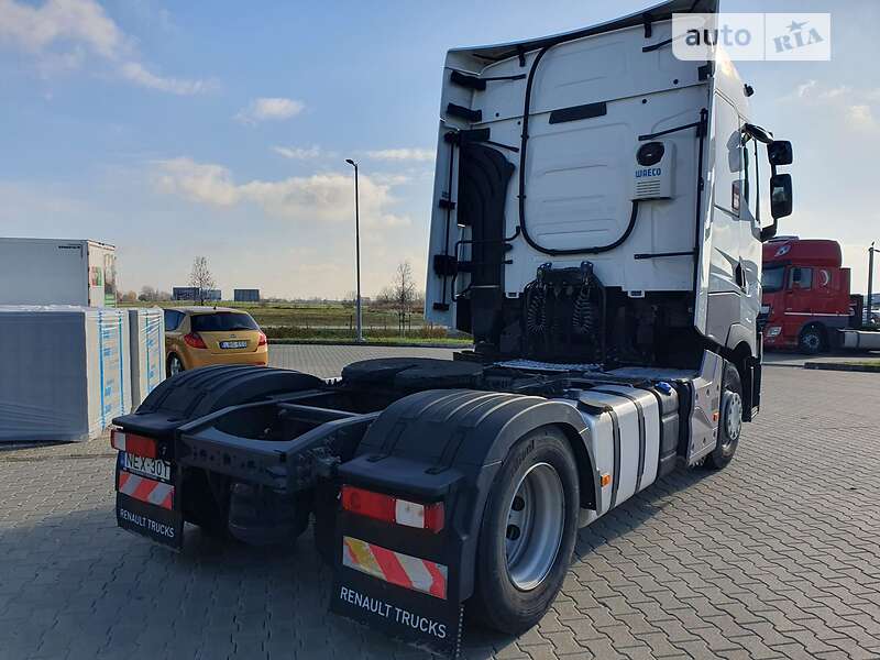 Тягач Renault Range T/T-Series  2015 в Киеве