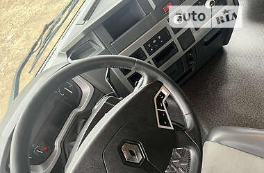 Тягач Renault Range T/T-Series  2015 в 