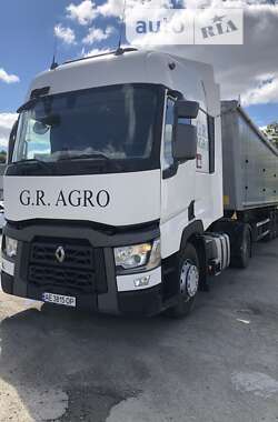 Самосвал Renault Range T/T-Series  2015 в Днепре