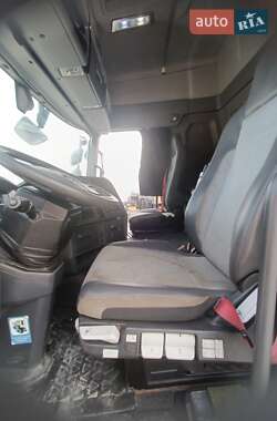 Тягач Renault Range T/T-Series  2015 в 