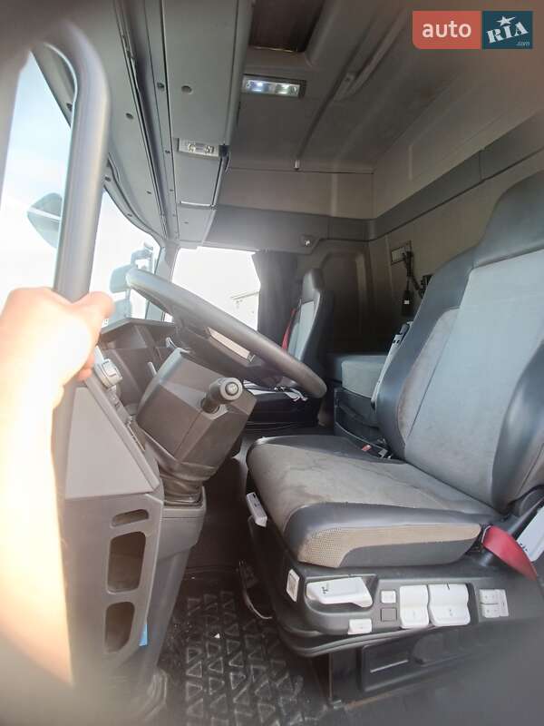 Тягач Renault Range T/T-Series 2015 в Житомирі фото 52 Тягач Renault Range T/T-Series 2015 в Житомирі