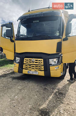 Тягач Renault Range T/T-Series  2015 в 