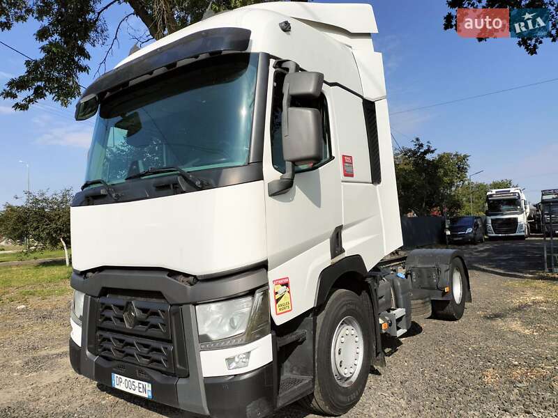 Тягач Renault Range T/T-Series  2015 в Луцке