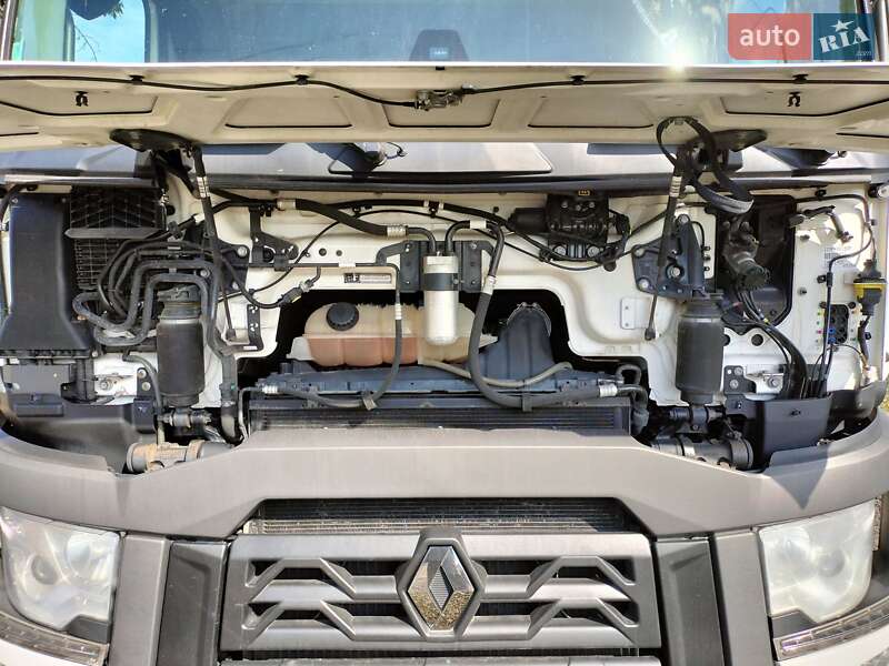 Тягач Renault Range T/T-Series  2015 в Луцке