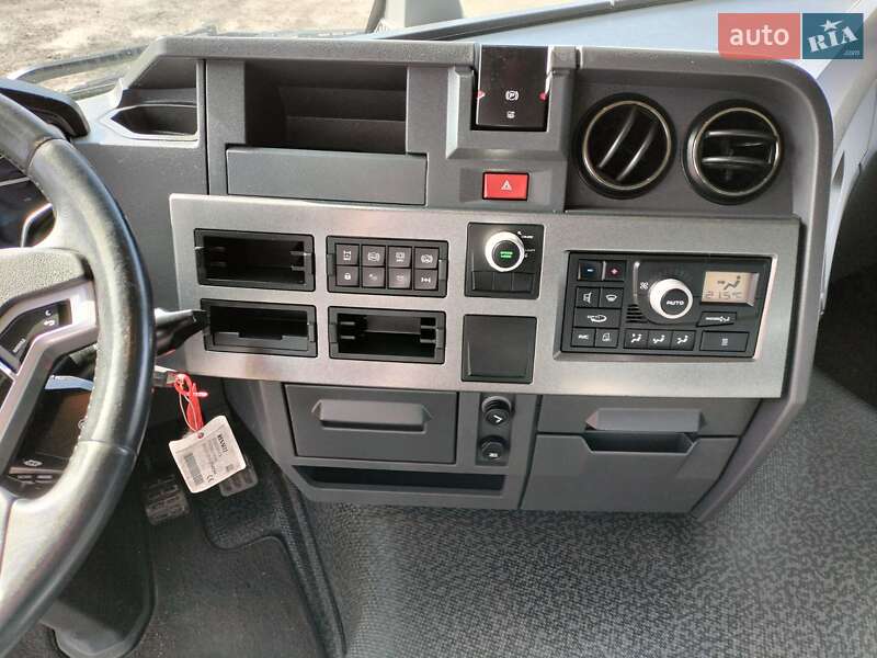Тягач Renault Range T/T-Series  2015 в Луцке