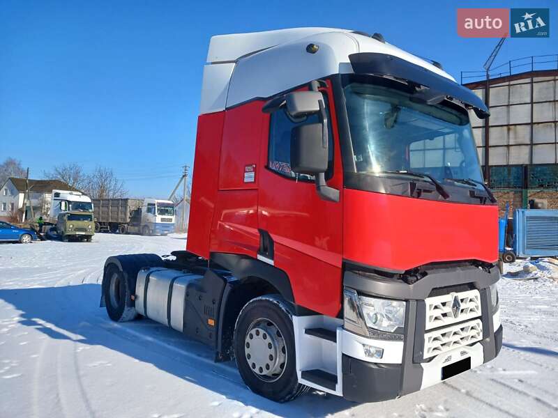 Тягач Renault Range T/T-Series  2015 в Луцьку