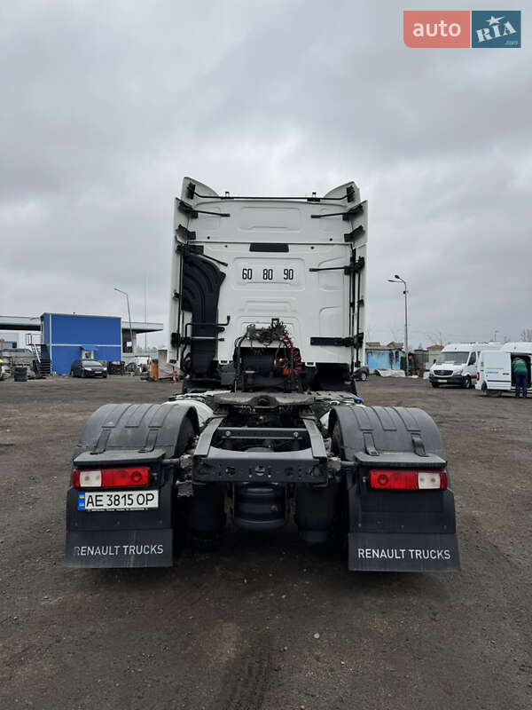 Тягач Renault Range T/T-Series  2015 в Києві