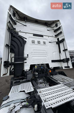 Тягач Renault Range T/T-Series  2015 в 