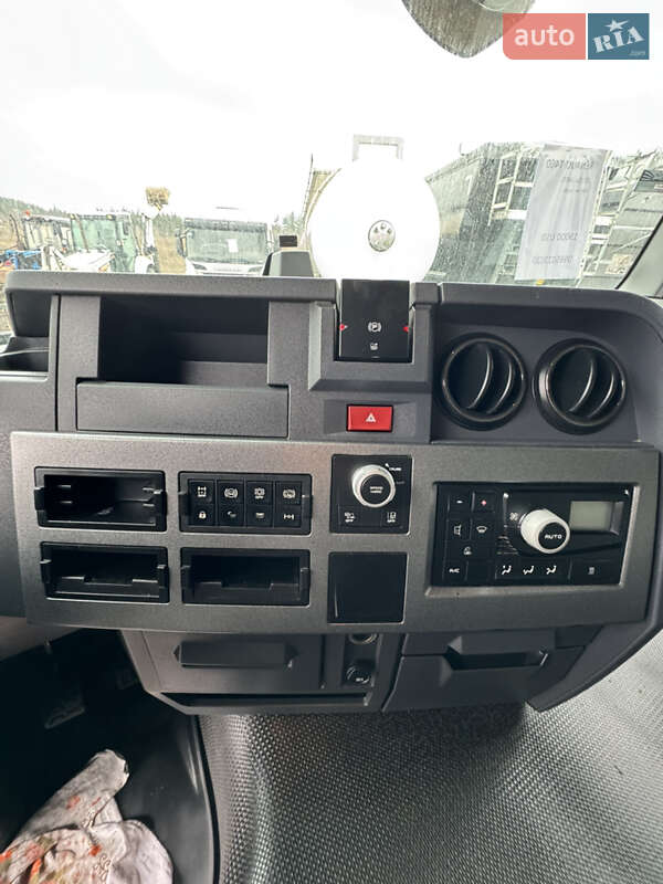 Тягач Renault Range T/T-Series  2015 в Києві