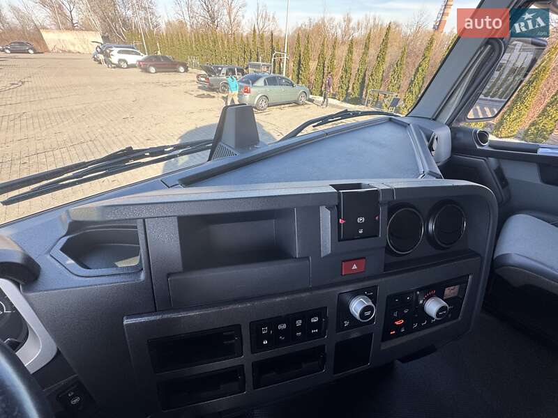 Тягач Renault Range T/T-Series  2016 в Надвірній