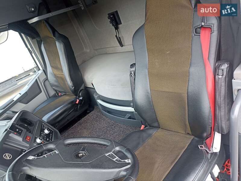 Тягач Renault Range T/T-Series  2015 в Ковеле