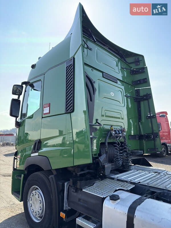 Тягач Renault Range T/T-Series  2015 в Киеве