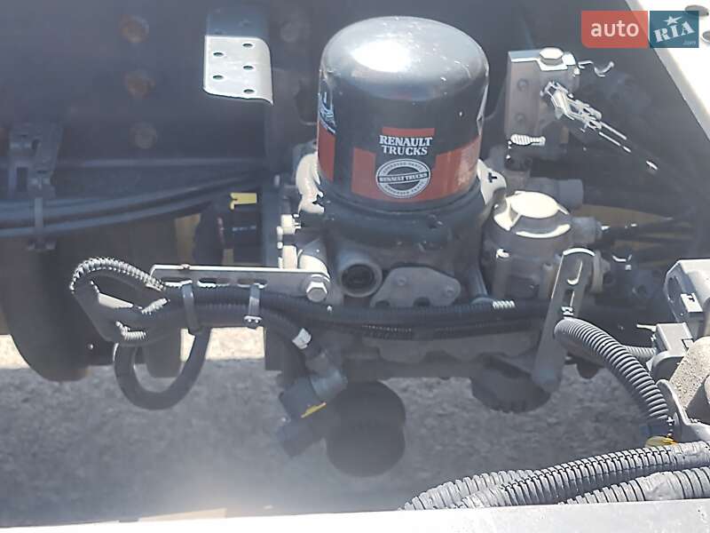 Тягач Renault Range T/T-Series  2016 в Рівному