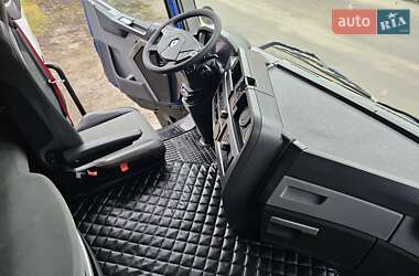 Тягач Renault Range T/T-Series  2015 в 