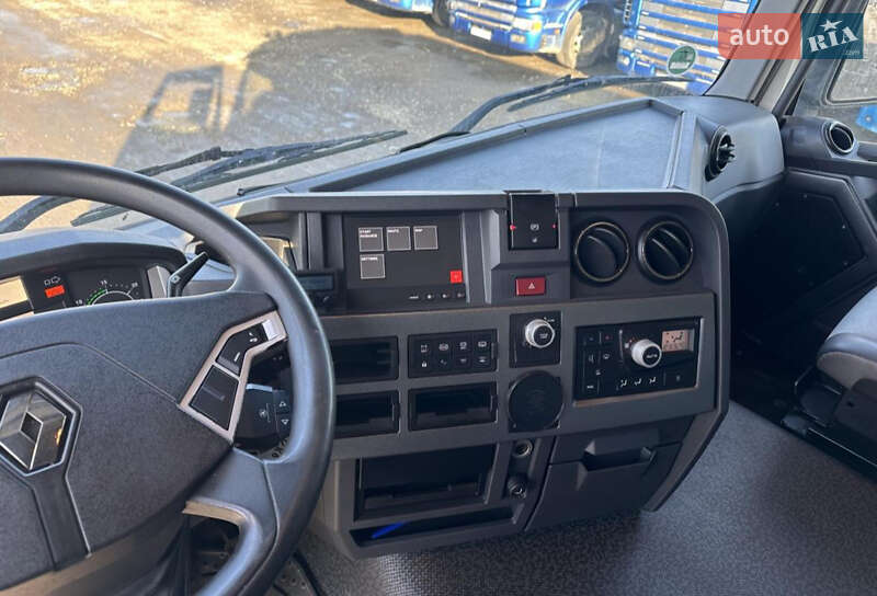 Тягач Renault Range T/T-Series  2015 в Черновцах