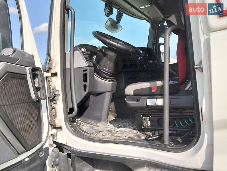 Тягач Renault Range T/T-Series  2016 в Житомирі