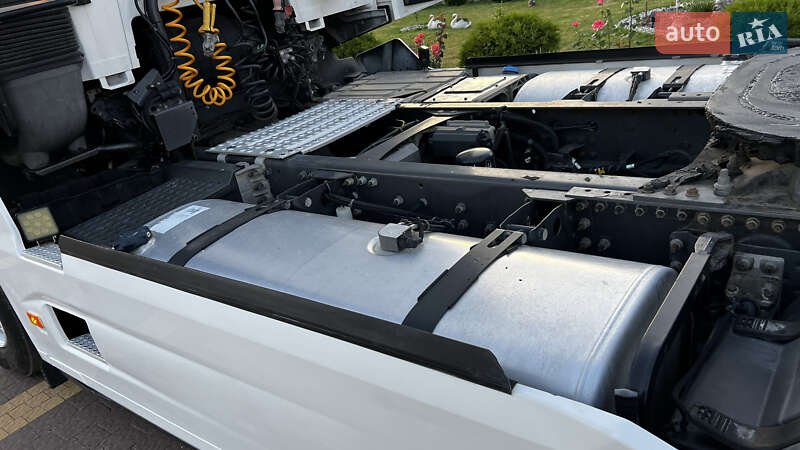 Тягач Renault Range T/T-Series  2015 в Тернополі