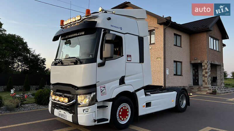 Тягач Renault Range T/T-Series  2015 в Тернополі