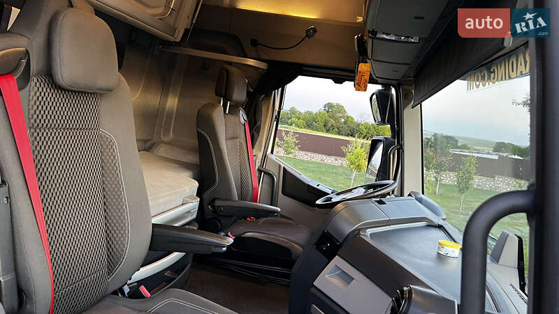 Тягач Renault Range T/T-Series  2015 в Тернополі