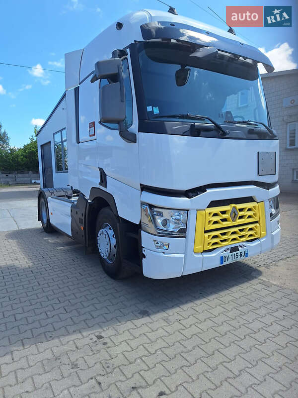 Тягач Renault Range T/T-Series  2015 в Білій Церкві