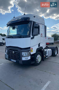 Тягач Renault Range T/T-Series  2015 в Киеве
