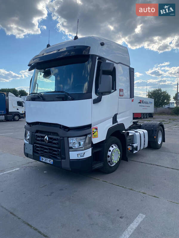 Тягач Renault Range T/T-Series  2015 в Києві