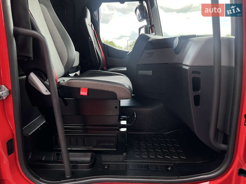Тягач Renault Range T/T-Series  2014 в Лопатине