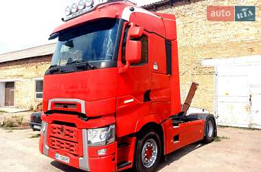 Тягач Renault Range T/T-Series  2015 в Ставищі