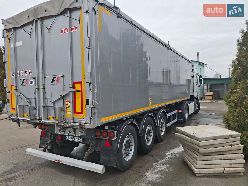 Зерновоз Renault Range T/T-Series  2014 в Києві
