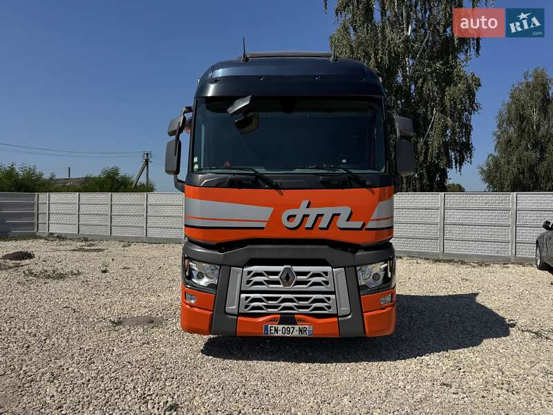 Тягач Renault Range T/T-Series  2017 в Радивиліві